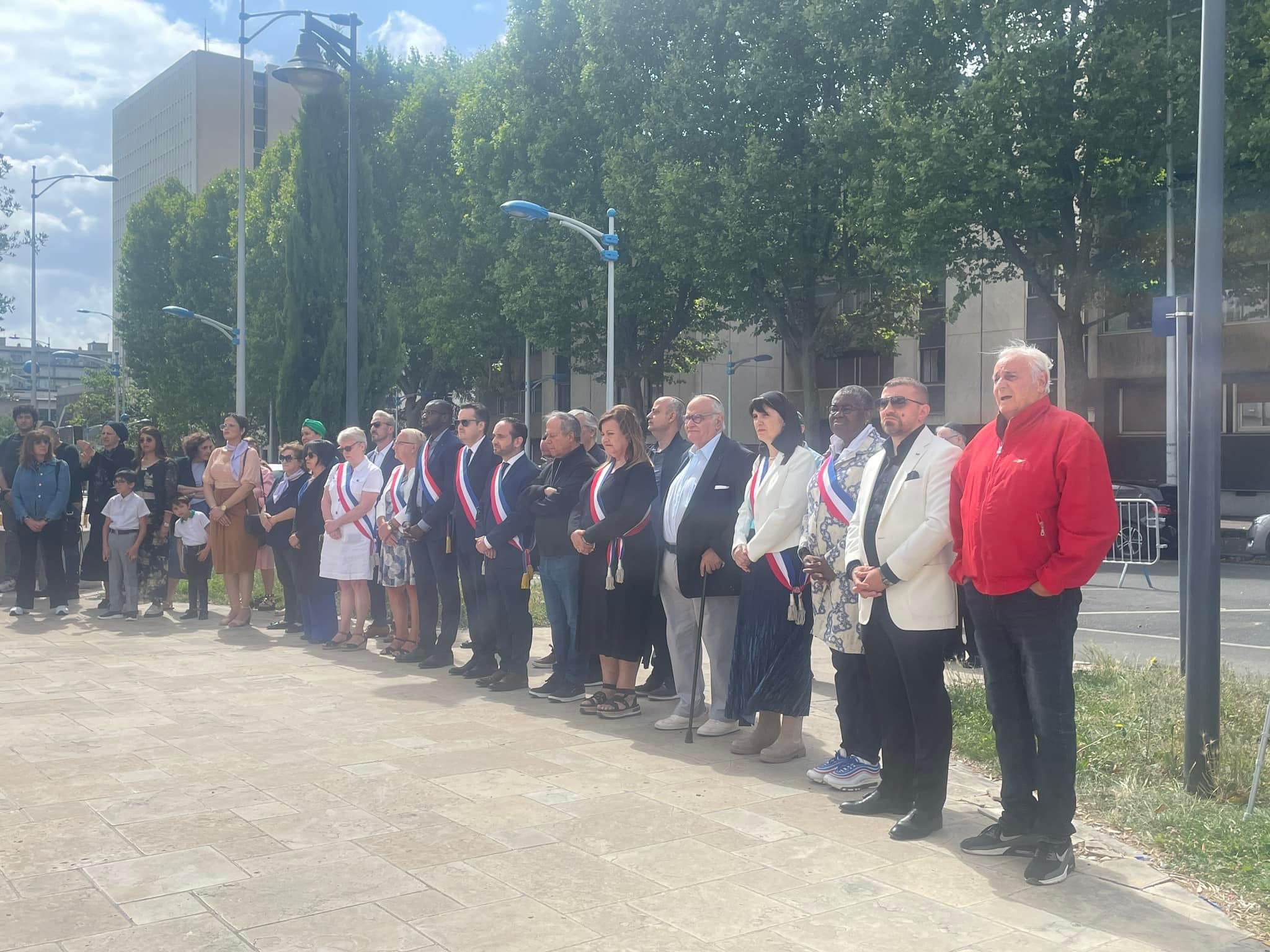 commémoration de la journée nationale à la mémoire des victimes des crimes racistes et antisémites