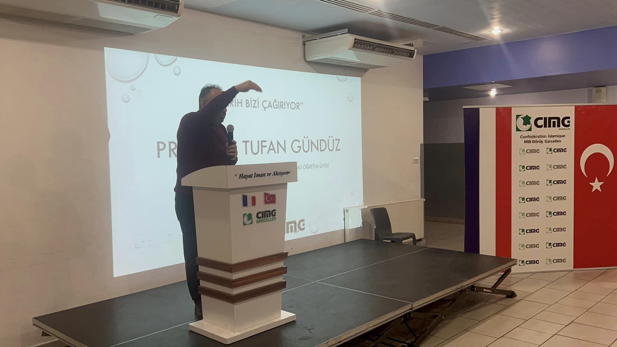 Père Menant au Succès 7 (Tufan Gunduz)