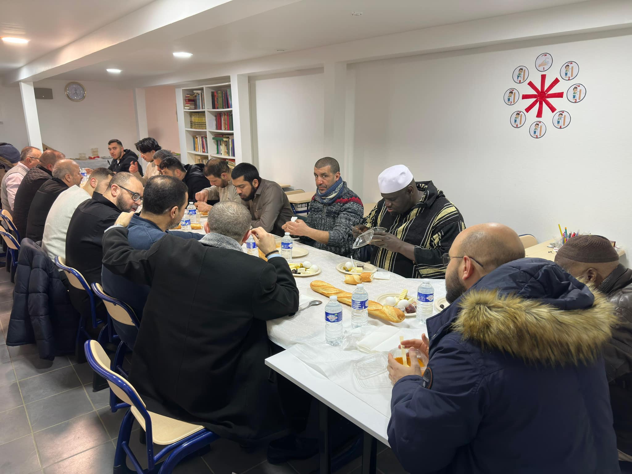 Sarcelles Camileri Arasında Sabah Namazı