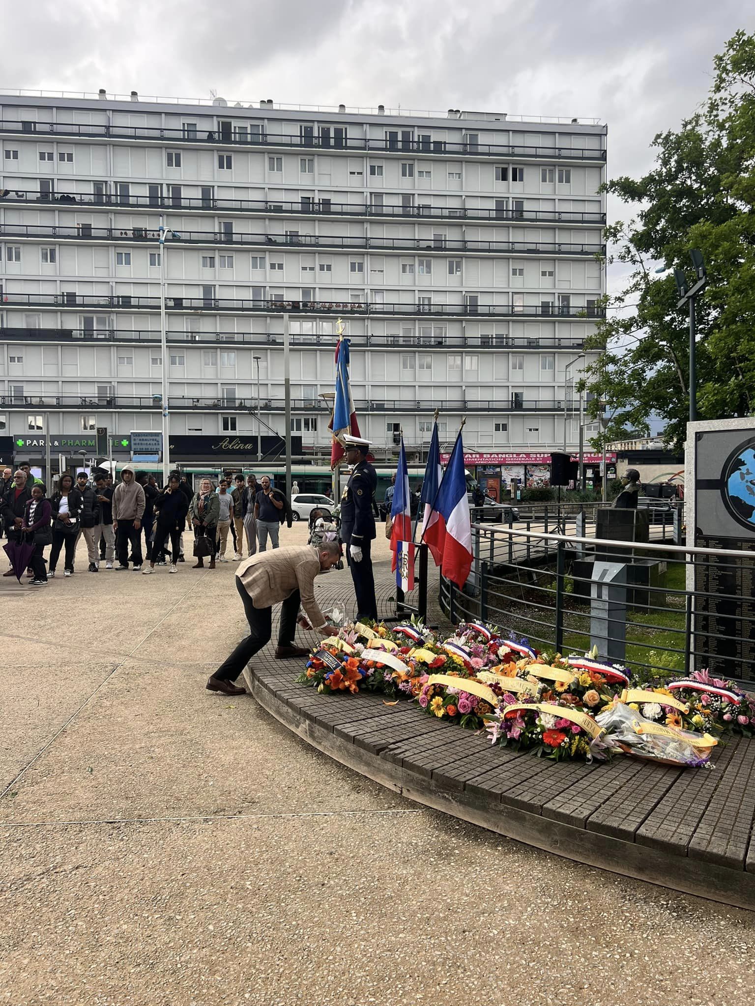 Journée Commémorative en Hommage aux Victimes de l'Esclavage Colonial