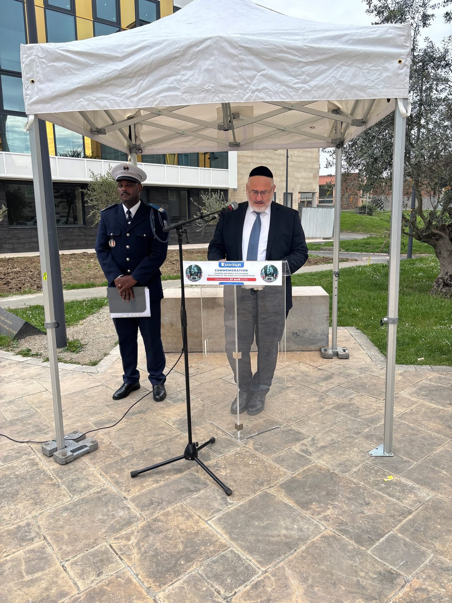 Hommage aux victimes de la déportation