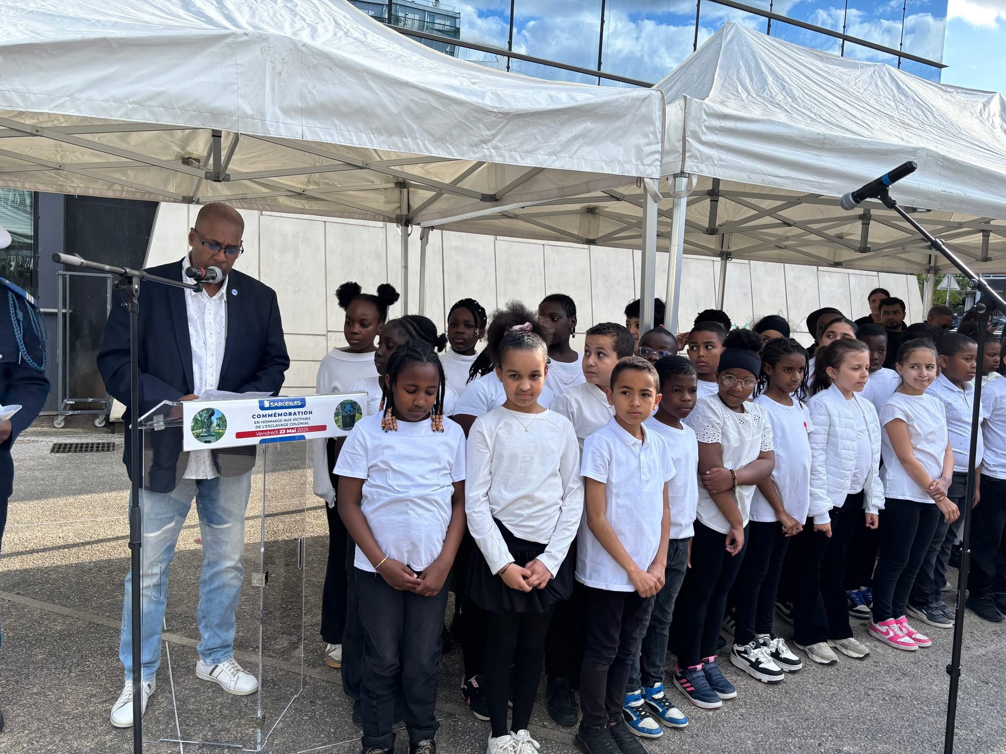 Hommage aux victimes de l’esclavage colonial 